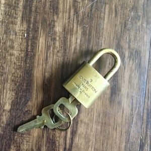 Louis Vuitton Bag Lock